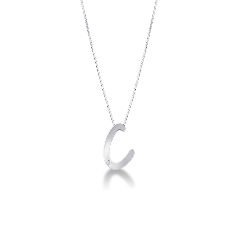 Collier en or blanc 18k avec lettre C et diamant