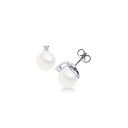 Boucles d'oreilles en or blanc 18k avec perle et un diamant