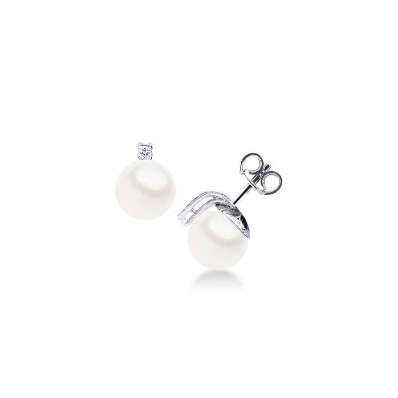 Boucles d’oreilles en or blanc 18k avec perles et diamants