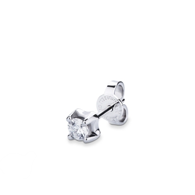 Mono boucle d oreille en or blanc 18 carats à quatre griffes avec un diamant