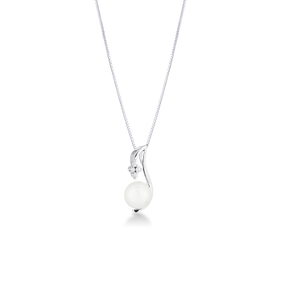 Collier en or blanc avec perle naturelle et diamant