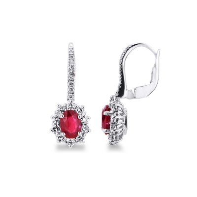 Boucles d'oreilles halo de diamants en or blanc 18k centre rubis