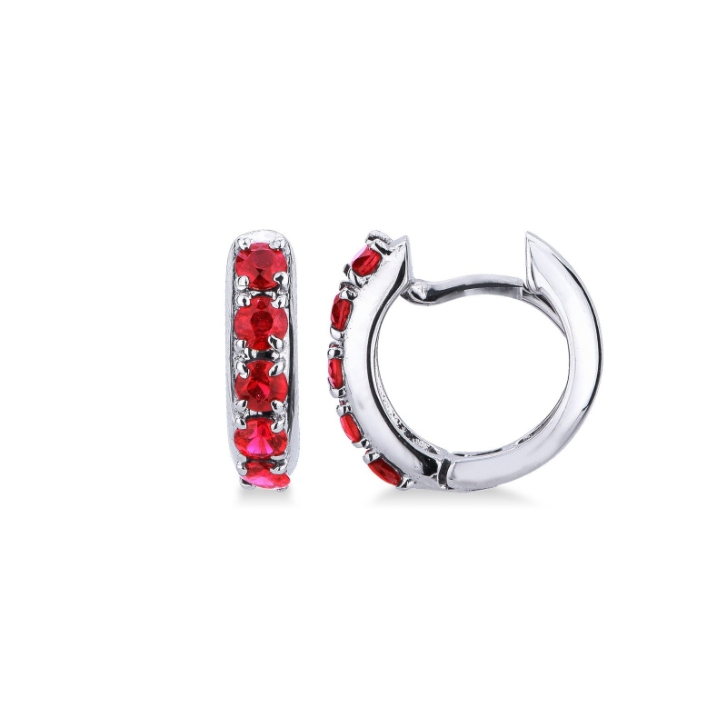 Boucles d'oreilles créoles en or blanc 18k avec rubis