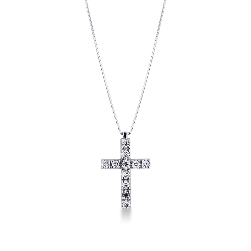 Collier en or blanc 18 carats avec une croix et des diamants, mesurant 24x15 mm
