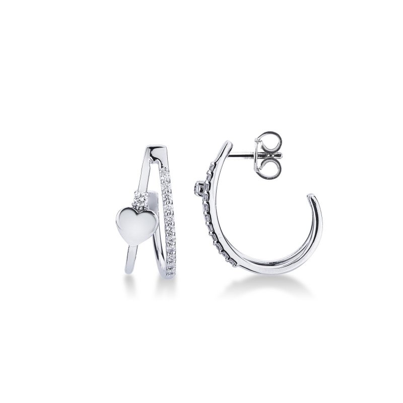 Boucles d’oreilles or blanc 18k cœur avec diamants