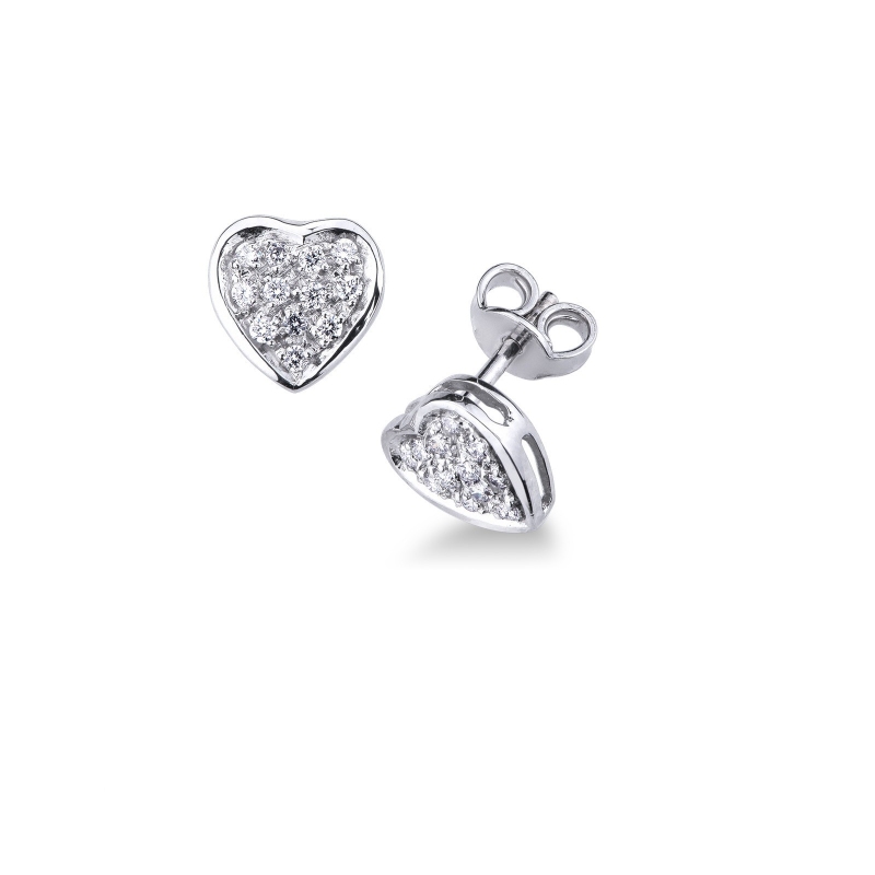 Boucles d'oreilles à cœur en or 18k avec un pavage de diamants 