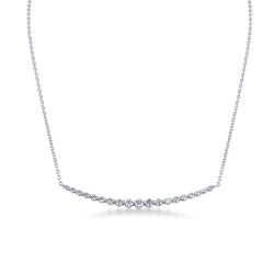 Collier ras du cou en Or 750 avec maillon diamant