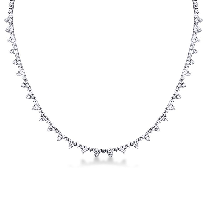 Collier tennis floral en or blanc 18k avec diamants