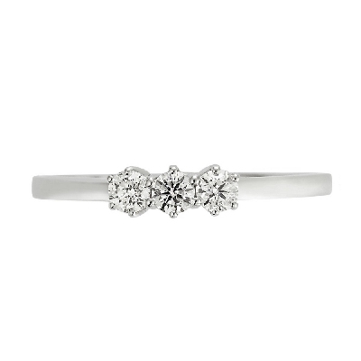 Bague modèle trilogie en or blanc 18k avec 3 diamants