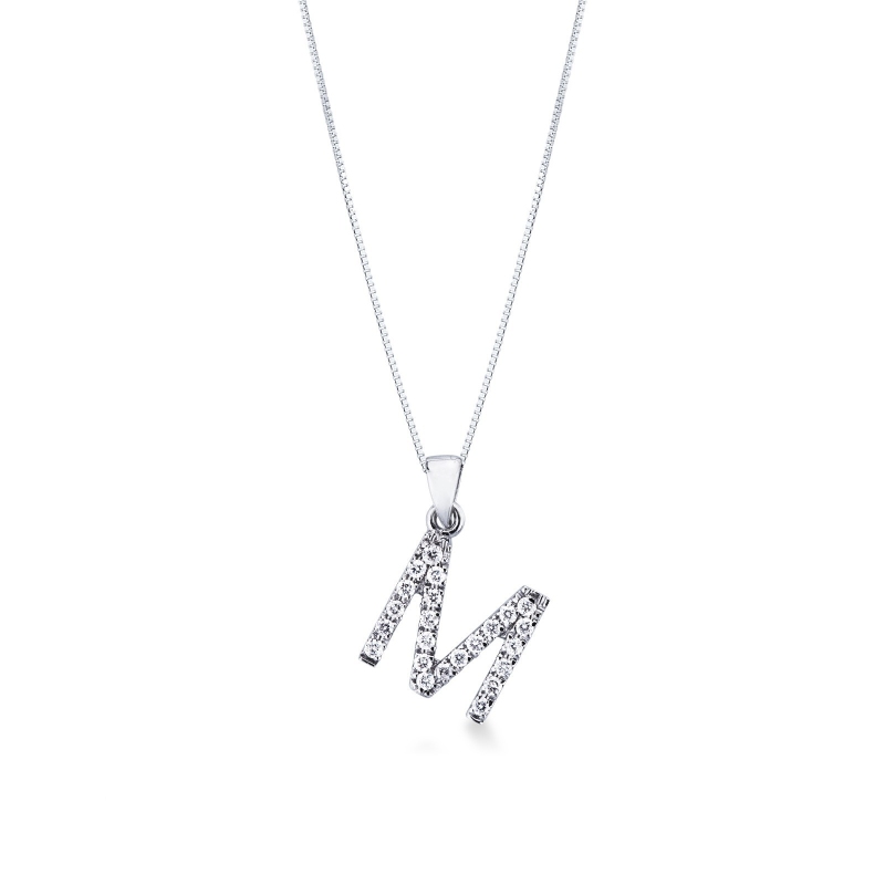 Collier en or blanc 18k avec lettre M sertie de diamants