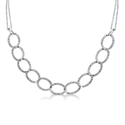 Collier en or blanc 18 carats avec des maillons ovales et diamants