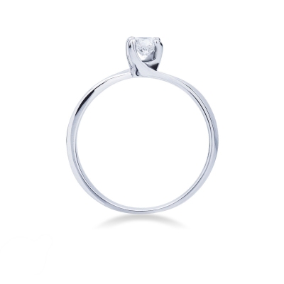 Bague solitaire avec un diamant 0.25 ct en or blanc 18k
