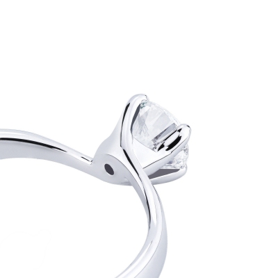 Bague brillante 0,50 ct or blanc 18k