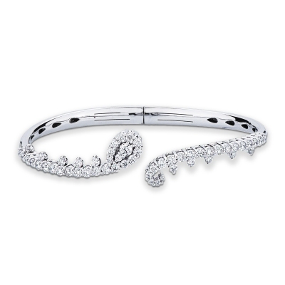 Bracelet rigide en or blanc 18 carats et diamants