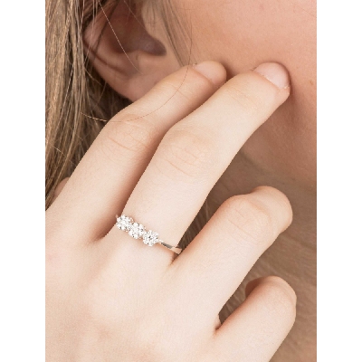 Bague trilogy fleurs illusion en or blanc 18k avec diamants