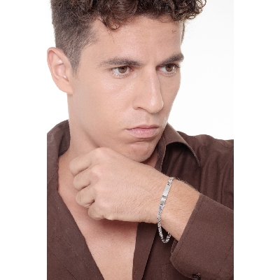 Bracelet avec plaque en or blanc 18 carats