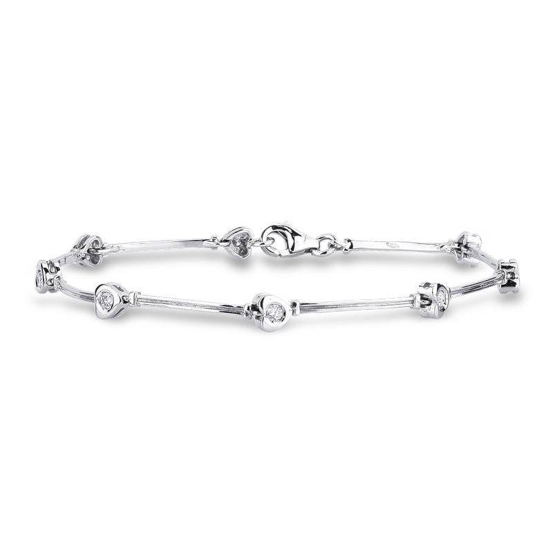Bracelet or blanc 18k avec diamants en forme de cœur
