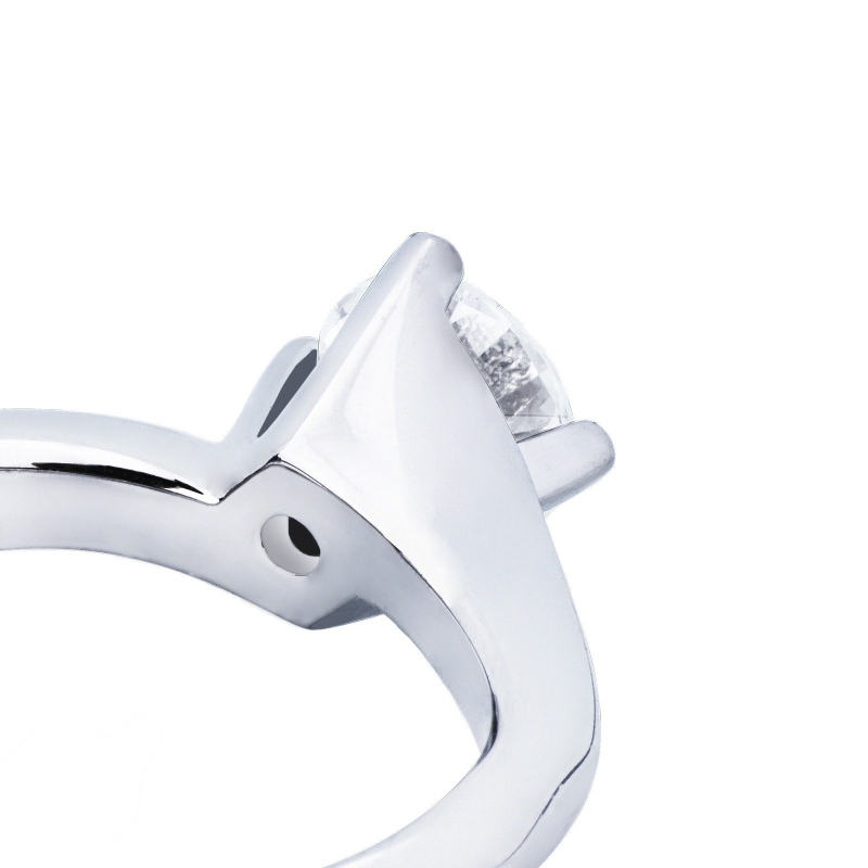 Solitaire en or blanc 18 carats avec un diamant de 1,00 ct, modèle Valentino