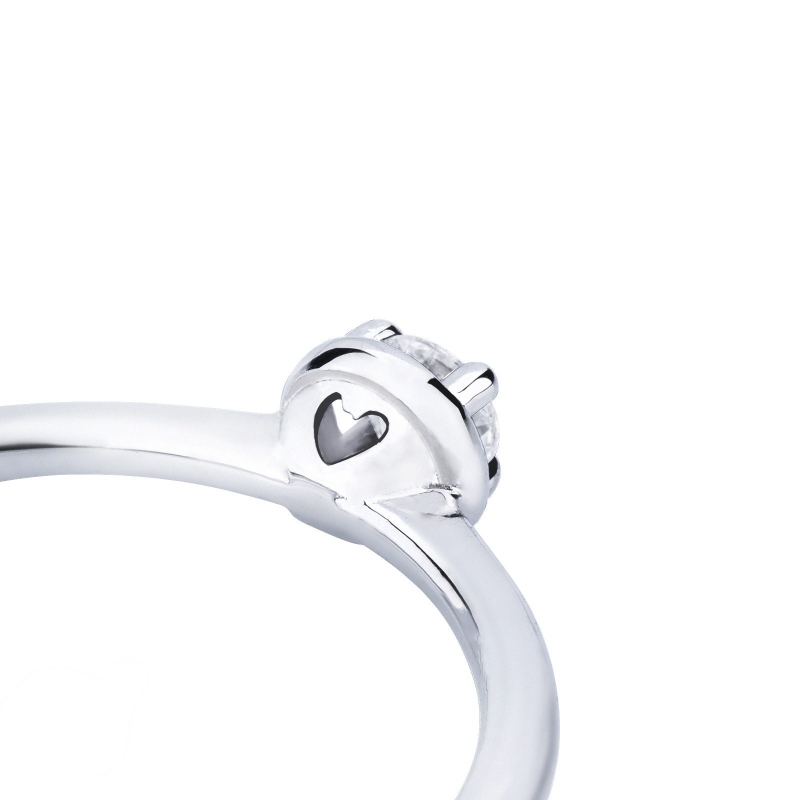 Bague solitaire diamant et or blanc 18k ,  ct. 0,15