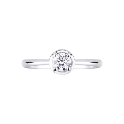 Bague solitaire or blanc 18k cœur diamant 0.30 ct taille brillante