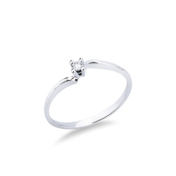 Bague solitaire en or blanc 18 carats avec diamant