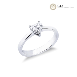 Bague diamant taille cœur 0,70 ct GIA en or blanc 18k