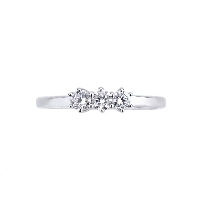 Demi alliance en or blanc avec 3 diamants 0.20 ct