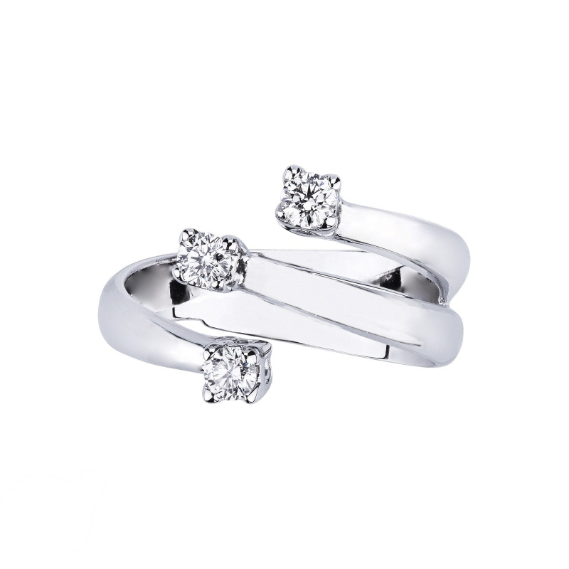 Bague à 3 branches ouvertes en or blanc 18k avec diamants 0.35 ct 