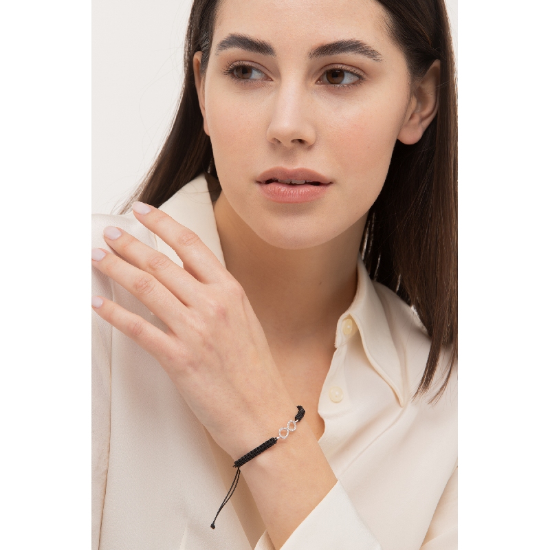 Bracelet infini en or blanc 18k diamants