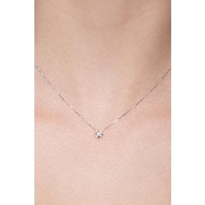 Collier pendentif solitaire en or blanc 18 ct avec diamant 0.04 ct