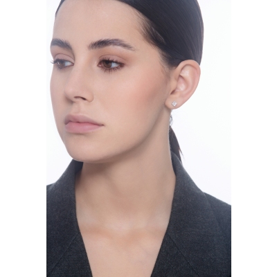 Mono boucle d'oreille en or blanc 18k avec diamant certifié GIA taille princess