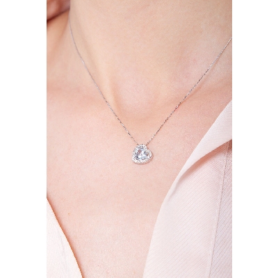 Pendentif collier aigue-marine diamants or blanc 18k