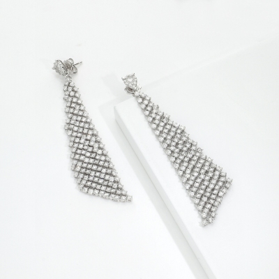 Pendantes en tissu en or blanc 18k avec diamants