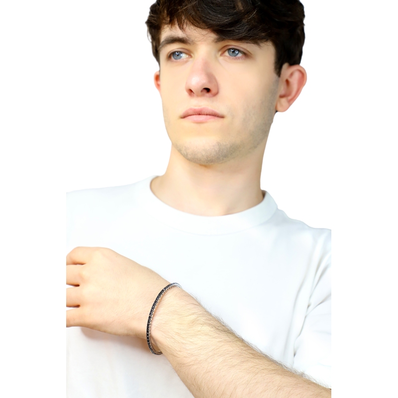 Bracelet elastique en or blanc 18k avec diamants noirs