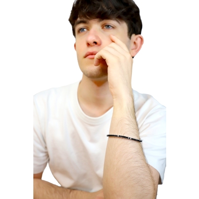 Bracelet tennis élastique en or blanc 18k avec diamants noirs