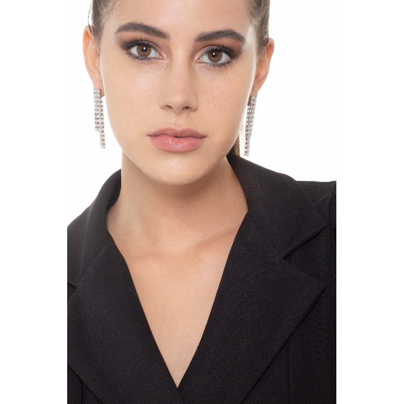 Boucles d'oreilles de diamants en or blanc 18k