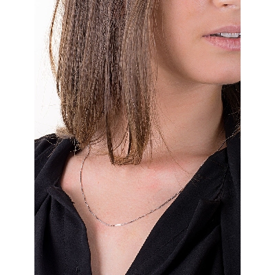 Collier en or blanc 18k à maille vénitienne