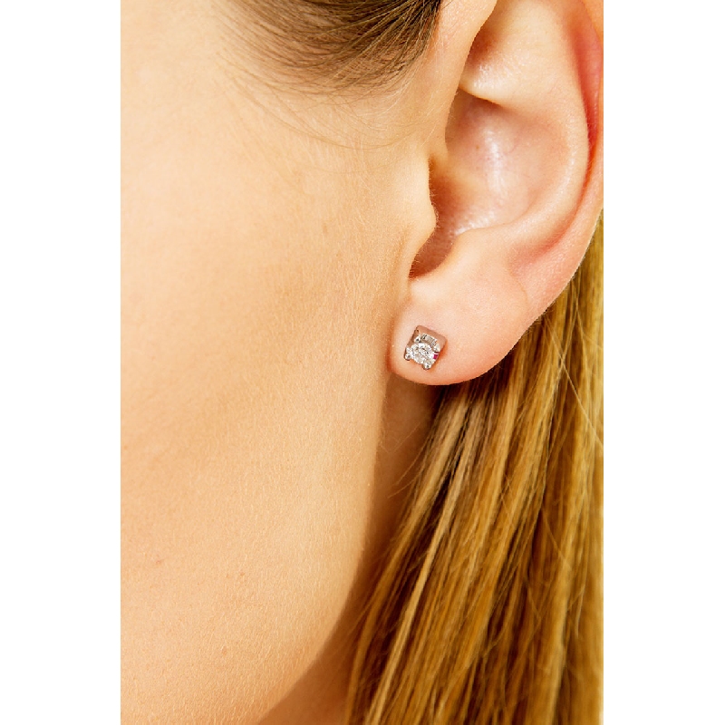 Puces d'oreilles or blanc 18k carrées 0.30 ct 