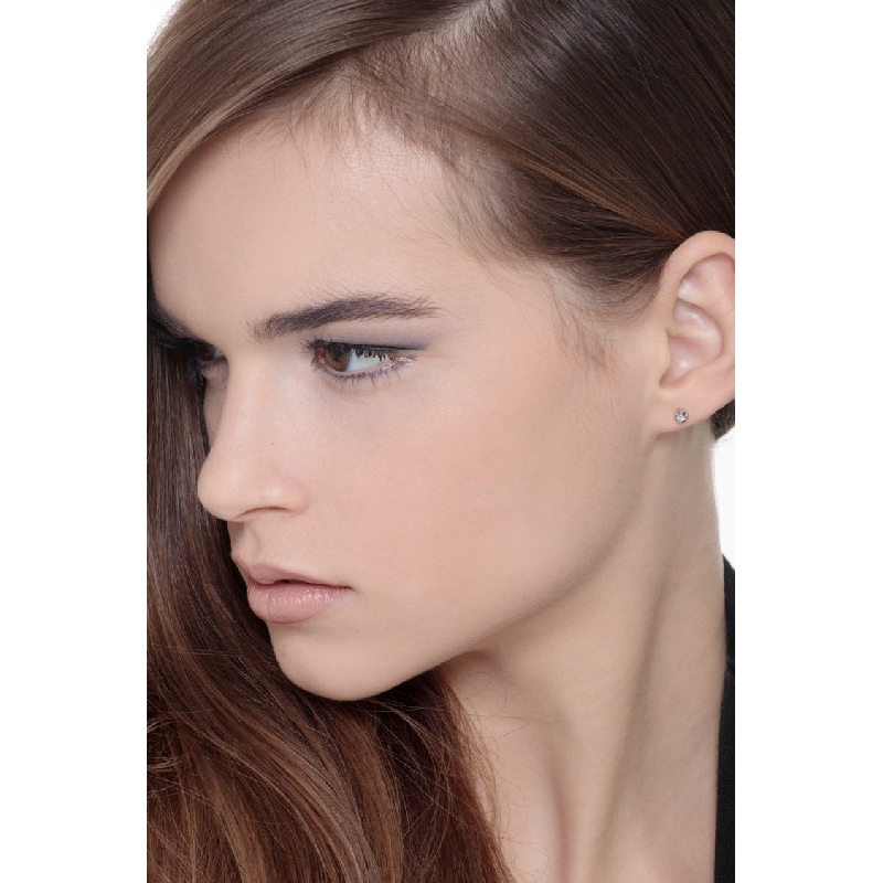 Boucles d'oreilles diamants 0.08 ct en or blanc 