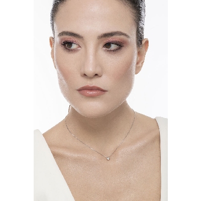 Pendentif solitaire diamant serti clos 0.05 ct or blanc 18k