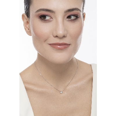 Pendentif Solitaire Diamant serti clos 0.10 ct et or blanc 18k 