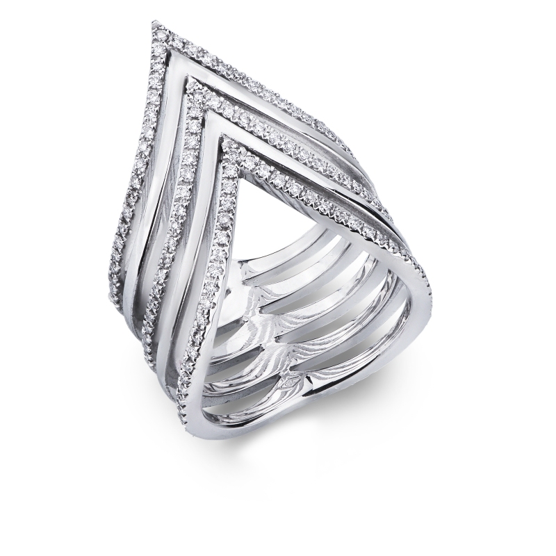 Bague cinq rangs en or blanc 18k avec diamants