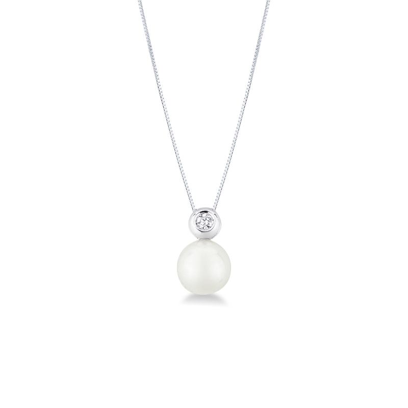 Collier en or blanc 18k avec perle naturelle et diamant brillant