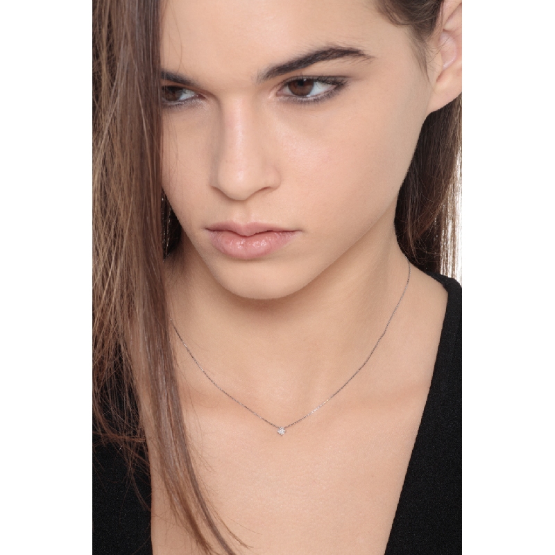 Pendentif solitaire diamant 0.07 ct or blanc 18k 