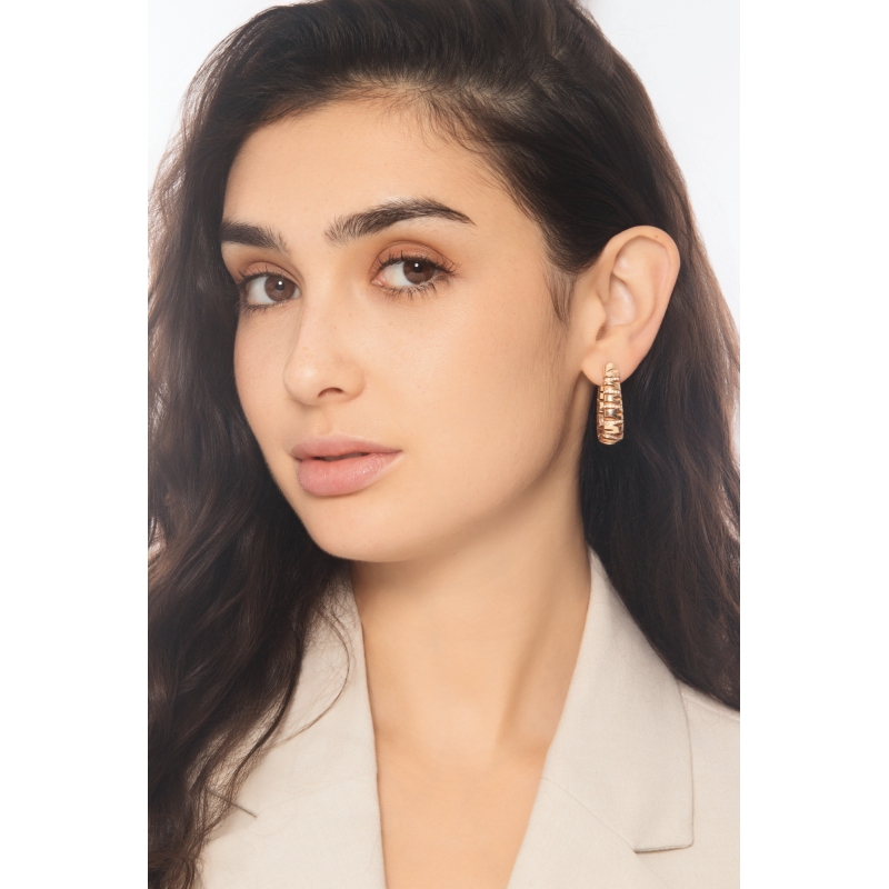 Boucles or rose 18k avec diamants et finition striée