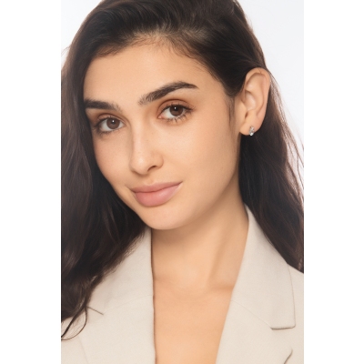 Boucles doreilles en or 750 avec aigue-marines ovale et diamants