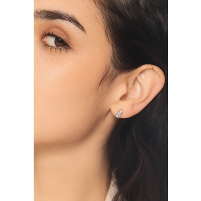 Boucles doreilles en or 750 avec aigue-marines ovale et diamants