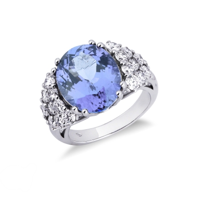 Bague en or blanc 18k avec tanzanite ovale et diamants
