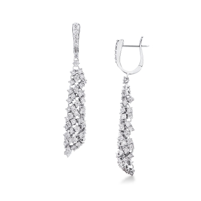 Boucles d’oreilles pendantes en or blanc 18k avec diamants en tissu