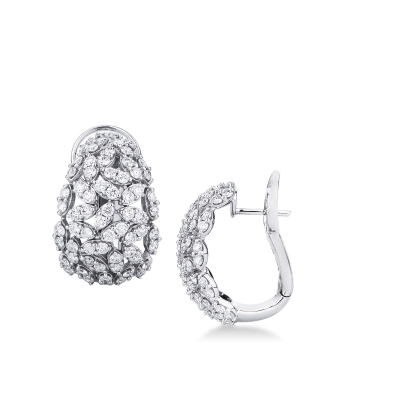 Boucles d’oreilles design avec illusion de navettes en or blanc